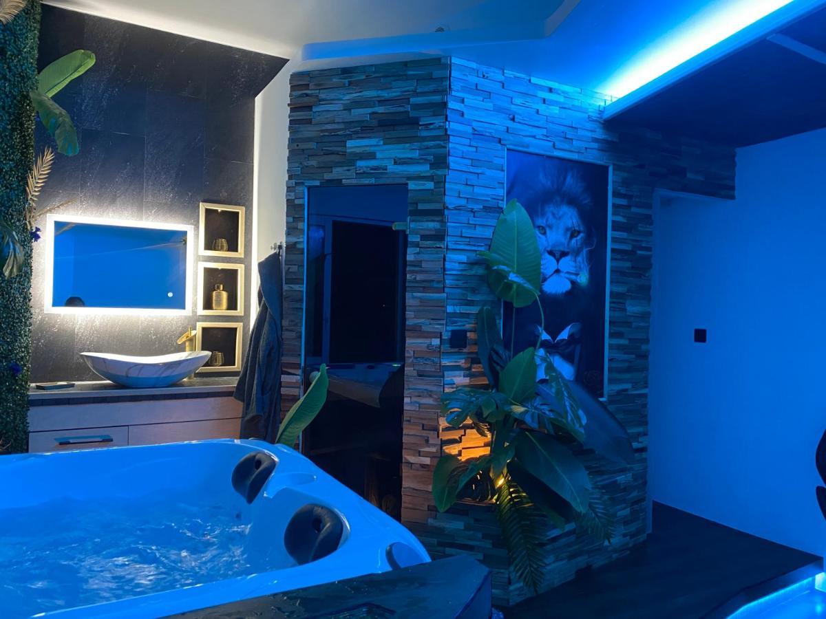 Sunset Apartment Six-Fours-les-Plages Ngoại thất bức ảnh