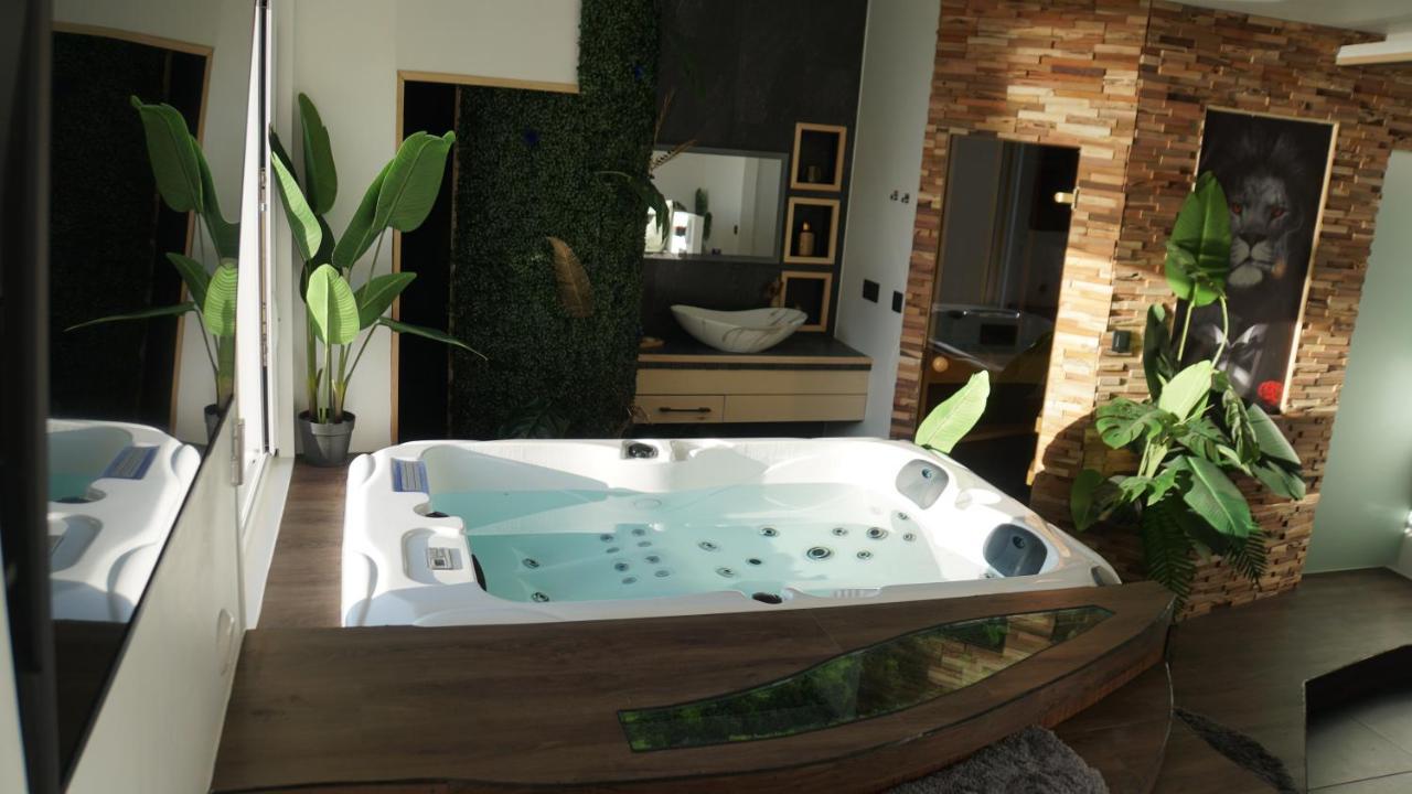 Sunset Apartment Six-Fours-les-Plages Ngoại thất bức ảnh
